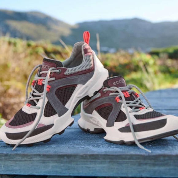 Ecco Biom trail low profile colorful running shoes - Picture 10 of 10